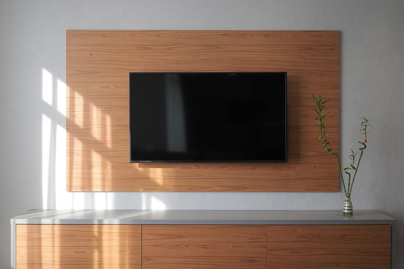 Outdoor Tv Mounting in Overland Park, KS